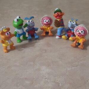 Sesame Street & Muppets Mini Figures Lot Kermit Gonzo Ernie Fozzie